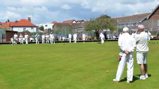Swansea Gardens tennis and bowls